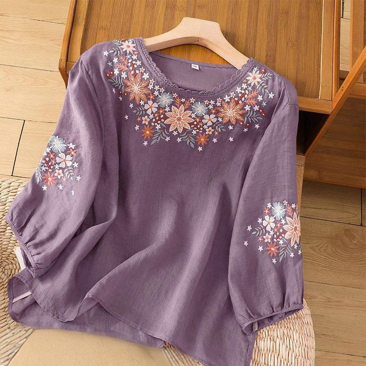 T-shirt da donna a girocollo con maniche a tre quarti e ricamo di fiori e foglie, con motivo Buddha Stones. - Viola medio - US12, UK/AU16, EU44 (3XL) - image 0