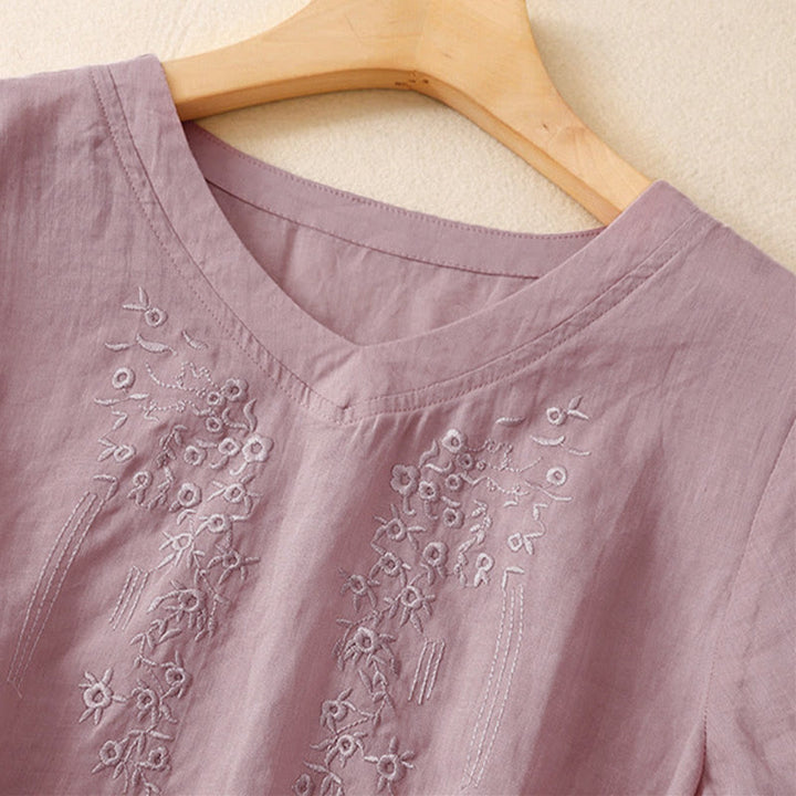 Camicia da donna casual con scollo a V e ricami floreali, modello Buddha Stones, a maniche corte e vestibilità ampia. - image 7