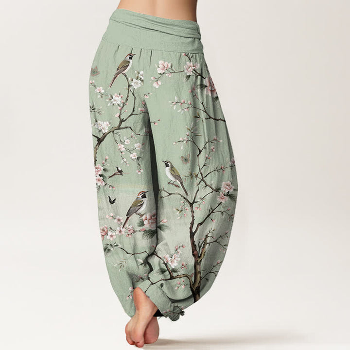 Buddha Stones Pantaloni harem da donna in cotone con motivo a fiori di ciliegio e uccelli, con elastico in vita. - image 2