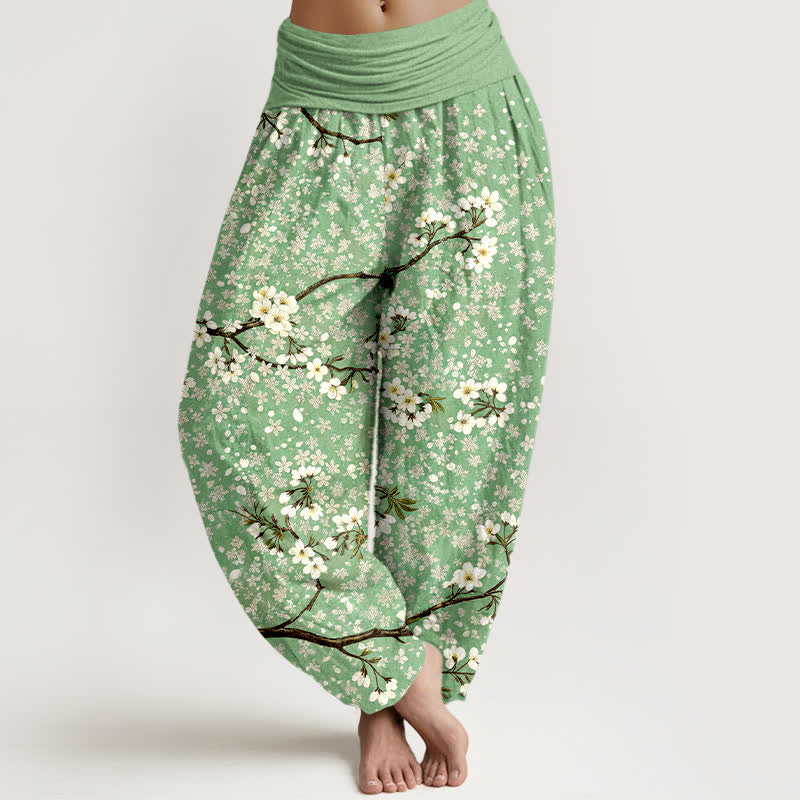 Buddha Stones Pantaloni harem da donna in cotone con motivo a rami di fiori bianchi e vita elasticizzata - Verde chiaro - US16, UK/AU20, EU48 (3XL) - image 0