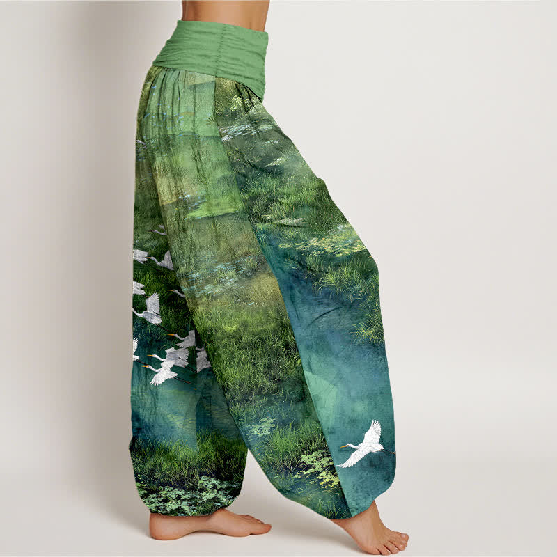 Buddha Stones Pantaloni harem da donna con elastico in vita, fantasia Cotton Forest Lake Flying Bird. - image 1