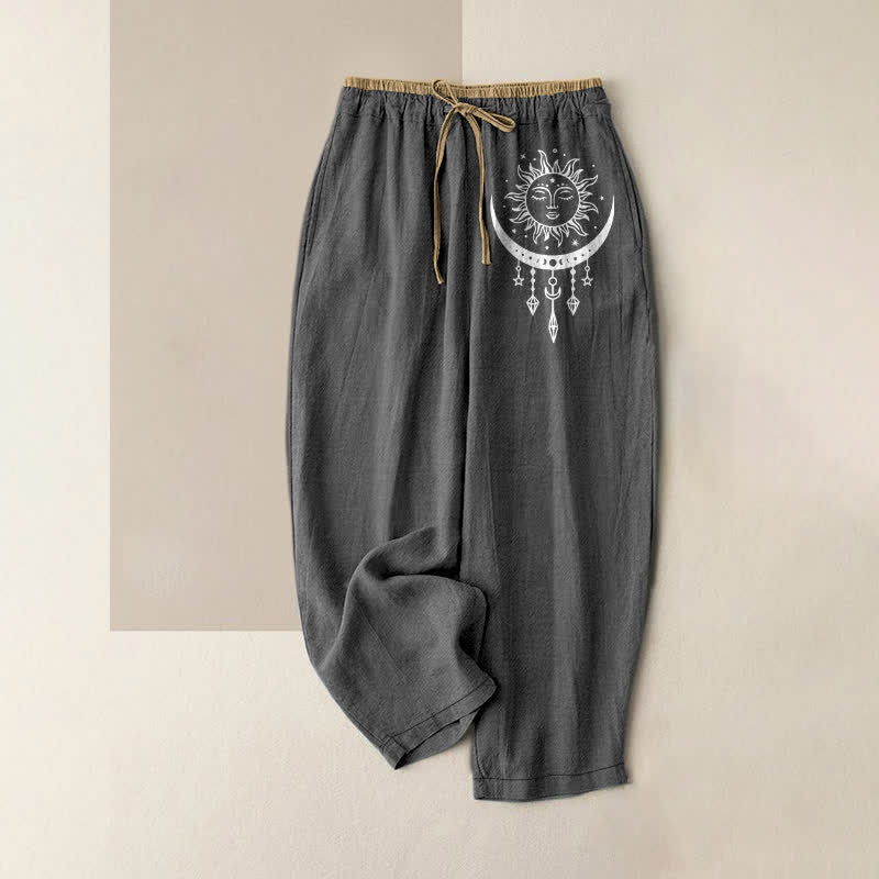 Buddha Stones Pantaloni da donna in puro cotone con elastico in vita e tasche, fantasia celeste sole e luna. - Grigio tenue - US16, UK/AU20, EU48 (3XL) - image 0