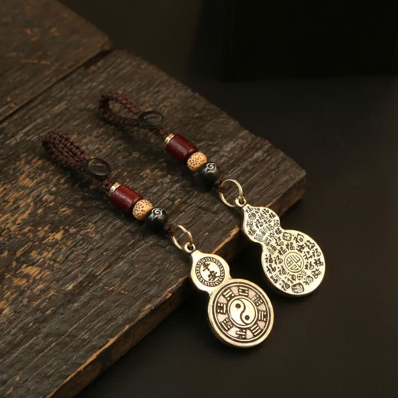 Buddha Stones Ciondolo in ottone Bagua Zucca Pi Xiu Cinque Monete Imperatore Amuleto di Protezione Portachiavi - image 0