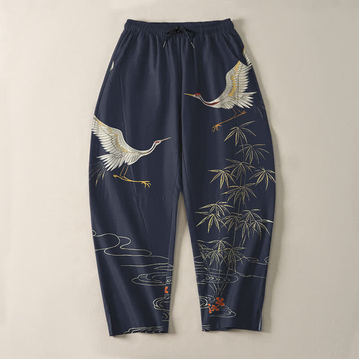 Buddha Stones Pantaloni da uomo affusolati con coulisse e tasche, in puro cotone, con motivo a onde di bambù e stampa gru. - image 9