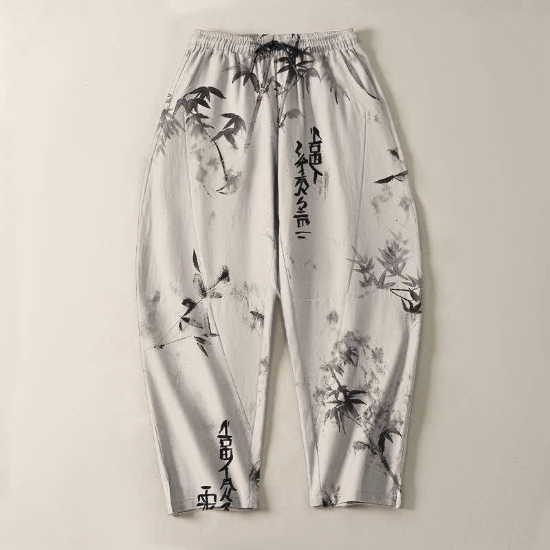 Buddha Stones Pantaloni da uomo affusolati con coulisse e tasche, in puro cotone, con motivo calligrafico Bamboo Ink e stampa a inchiostro. - image 2