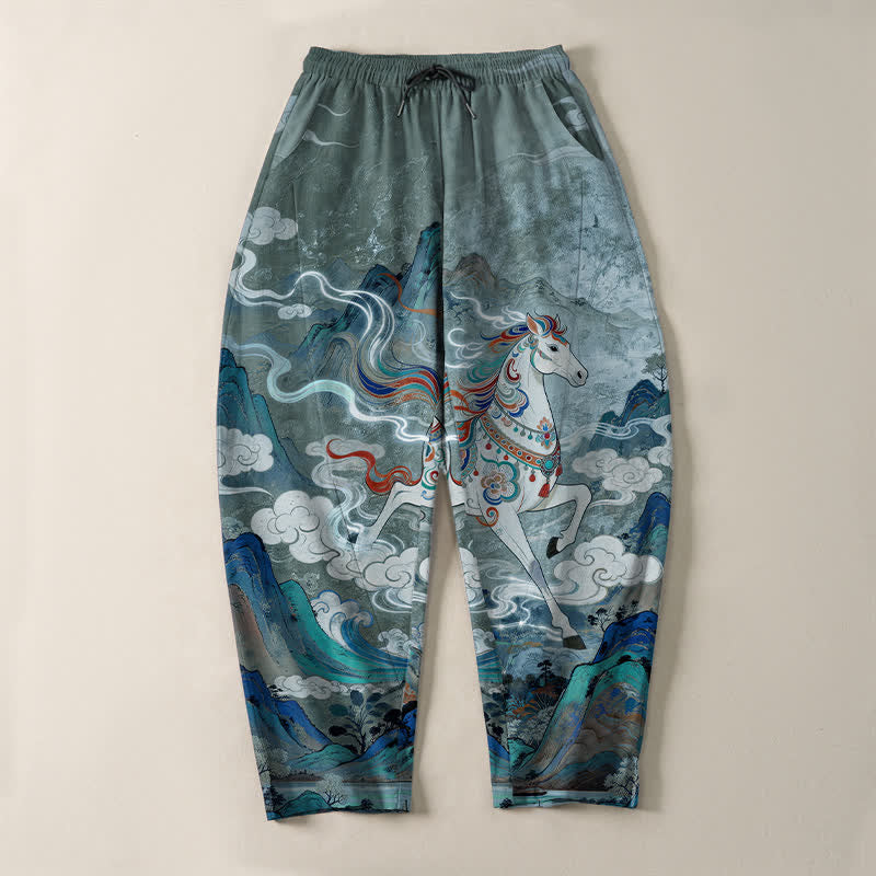 Buddha Stones Pantaloni da uomo affusolati in puro cotone con coulisse e tasche, con motivo a cavallino bianco in corsa. - image 9