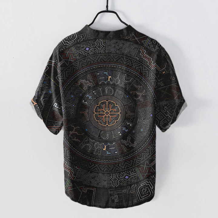 Buddha Stones Camicia da uomo a maniche corte con bottoni a mezzo bottone e motivo mandala tribale in cotone. - image 1