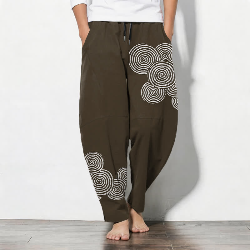 Buddha Stones Pantaloni da uomo affusolati in puro cotone con coulisse e motivo a spirale concentrica, dotati di tasche. - Marrone sella - US/UK/AU50, EU60 (5XL) - image 7
