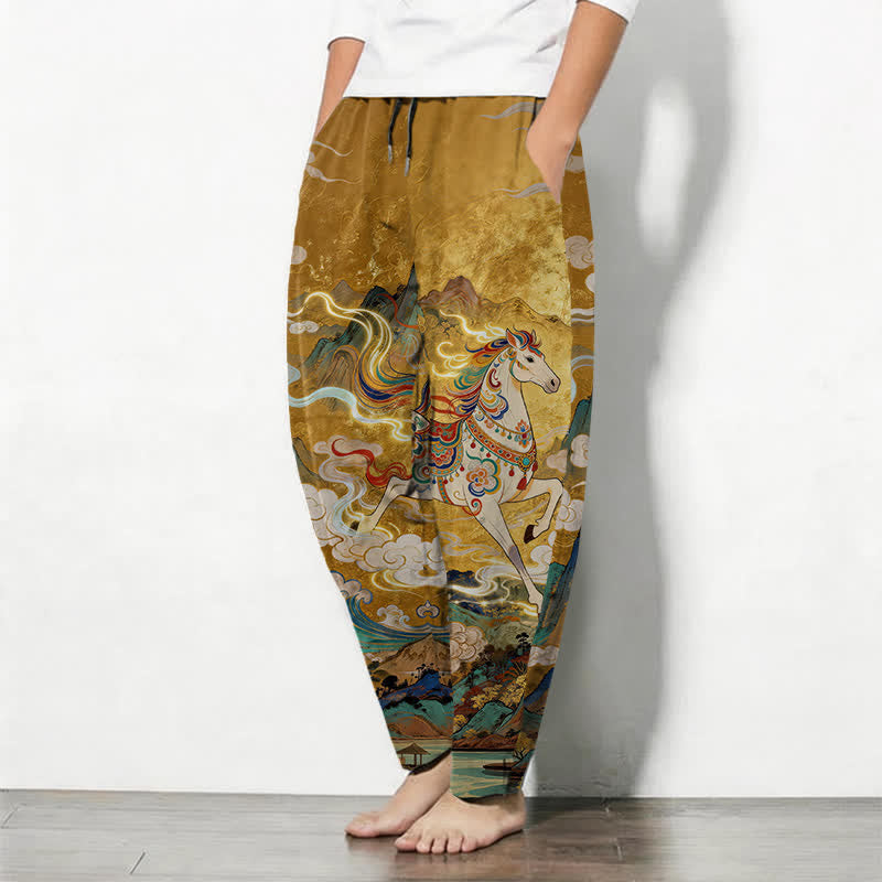 Buddha Stones Pantaloni da uomo affusolati in puro cotone con coulisse e tasche, con motivo a cavallino bianco in corsa. - image 1