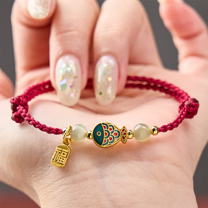 Buddha Stones Braccialetto protettivo con perline di giada e cordino protettivo a forma di pesce koi, intrecciato a mano, con personaggio Fu. - image 3