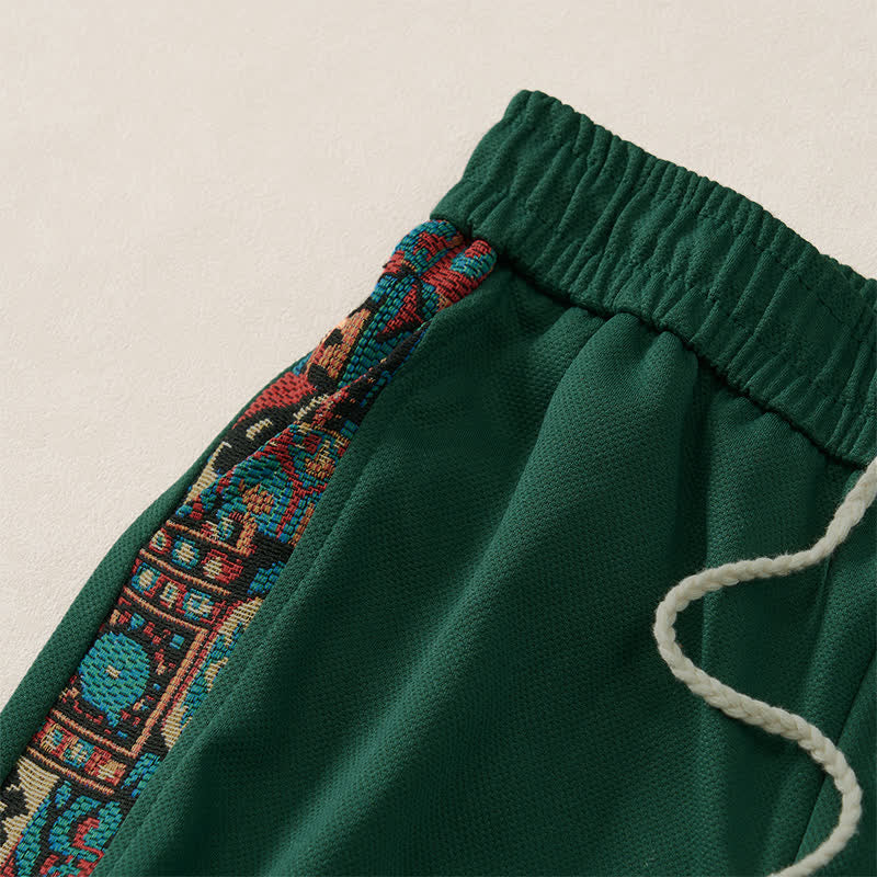 Buddha Stones Pantaloncini da uomo estivi in ​​stile boho con coulisse in vita elasticizzata e finiture geometriche, con tasche. - image 2