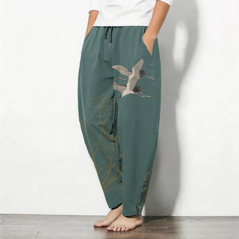 Buddha Stones Pantaloni da uomo affusolati con coulisse e tasche, in puro cotone, con motivo gru volante e loto. - image 12