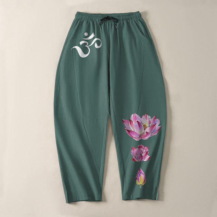 Buddha Stones Pantaloni da uomo affusolati in puro cotone rosa con motivo loto Om e coulisse, con tasche. - image 9