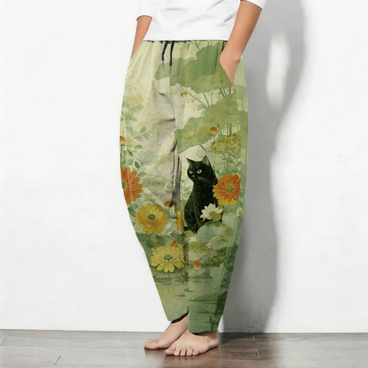 Buddha Stones Pantaloni da uomo affusolati in puro cotone con motivo floreale e gatto nero orientale, con coulisse e tasche. - image 8
