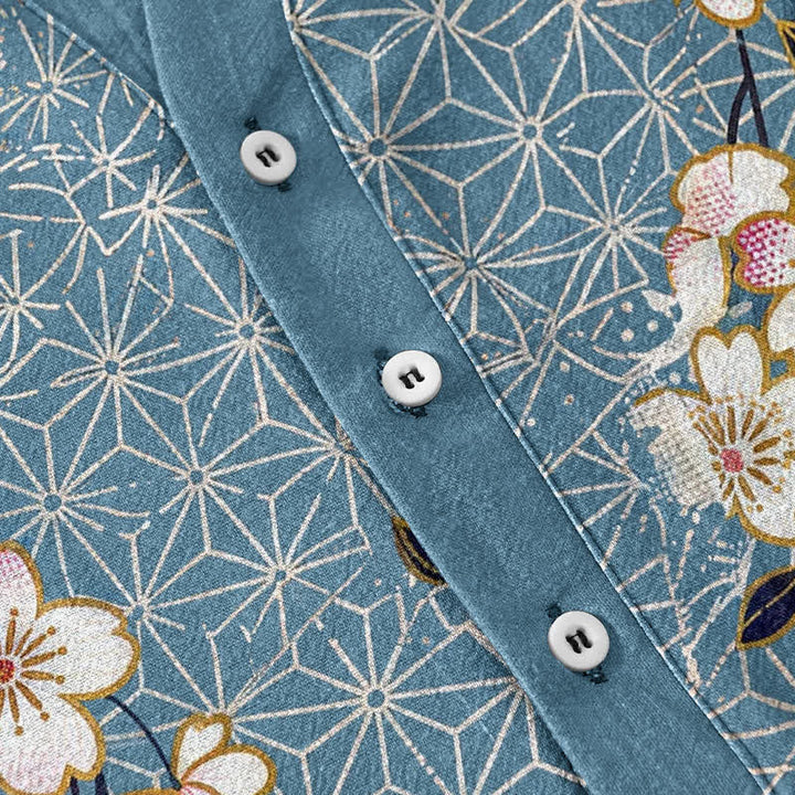 Buddha Stones Camicia da uomo a maniche corte con mezza abbottonatura e motivo geometrico a fiori di ciliegio in cotone. - image 3