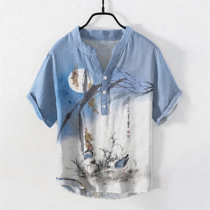 Buddha Stones Camicia da uomo a maniche corte con mezza abbottonatura, stampata su cotone con motivo "Moon Bird" e inchiostro. - Azzurro chiaro - US/UK/AU50, EU60 (5XL) - image 0