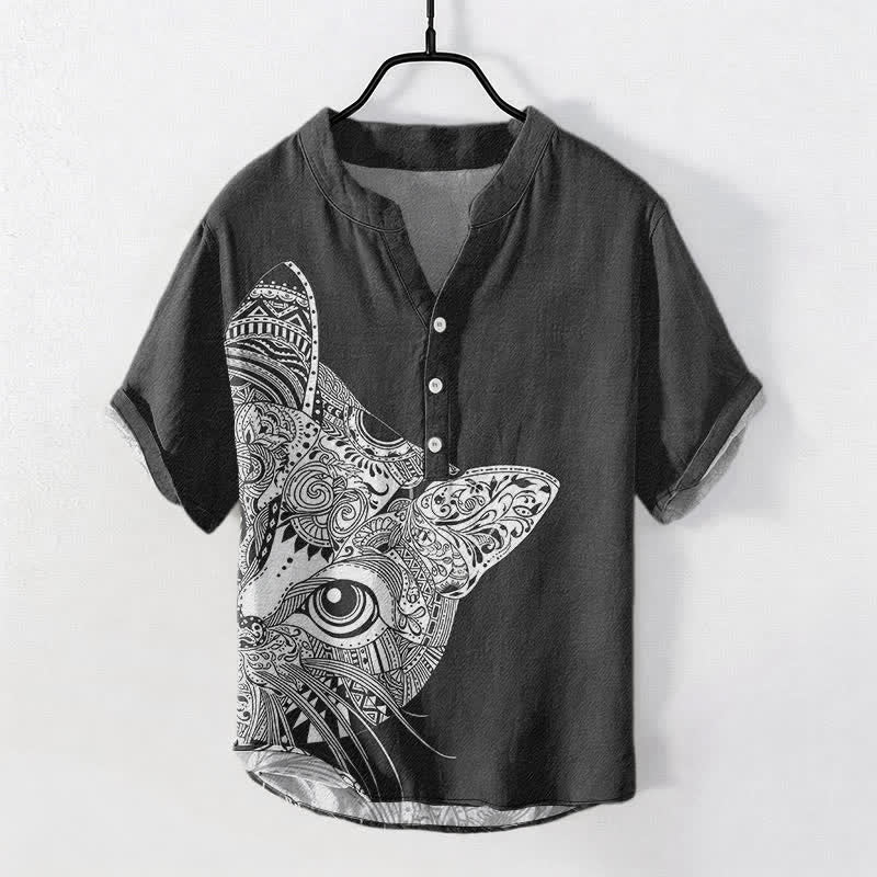 Buddha Stones Camicia da uomo a maniche corte con mezza abbottonatura, in cotone, con motivo tribale a forma di muso di gatto. - Nero - US/UK/AU50, EU60 (5XL) - image 0
