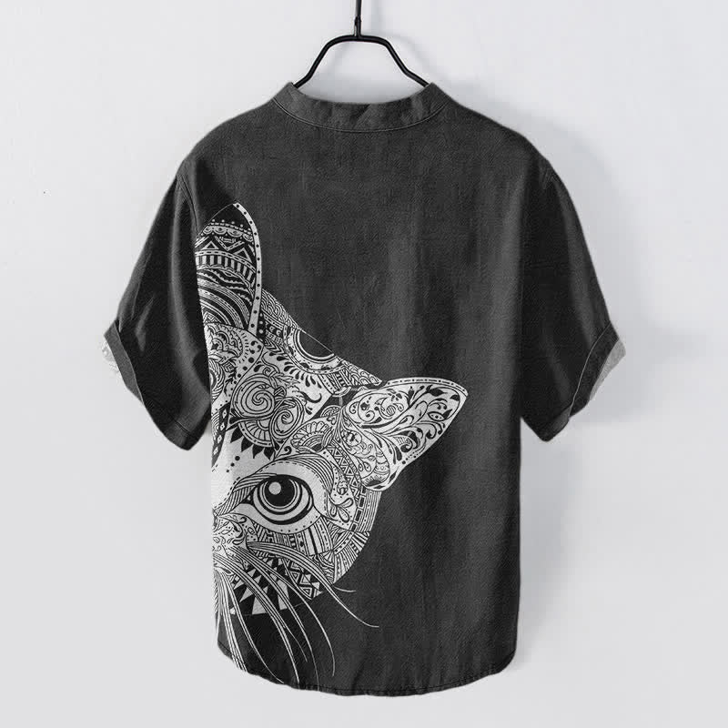 Buddha Stones Camicia da uomo a maniche corte con mezza abbottonatura, in cotone, con motivo tribale a forma di muso di gatto. - image 1