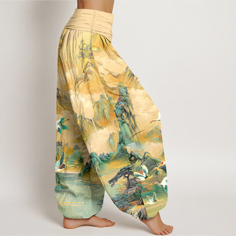 Buddha Stones Pantaloni harem da donna in cotone con elastico in vita e motivo paesaggio orientale con gru dalla corona rossa. - image 2