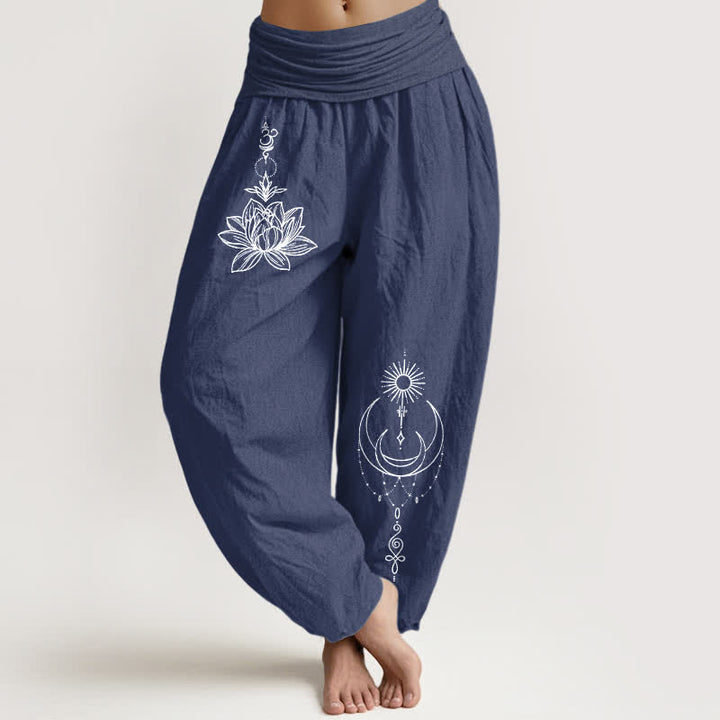 Buddha Stones Pantaloni harem da donna in puro cotone con motivo loto, luna e sole, con elastico in vita. - Blu ardesia scuro - US16, UK/AU20, EU48 (3XL) - image 5