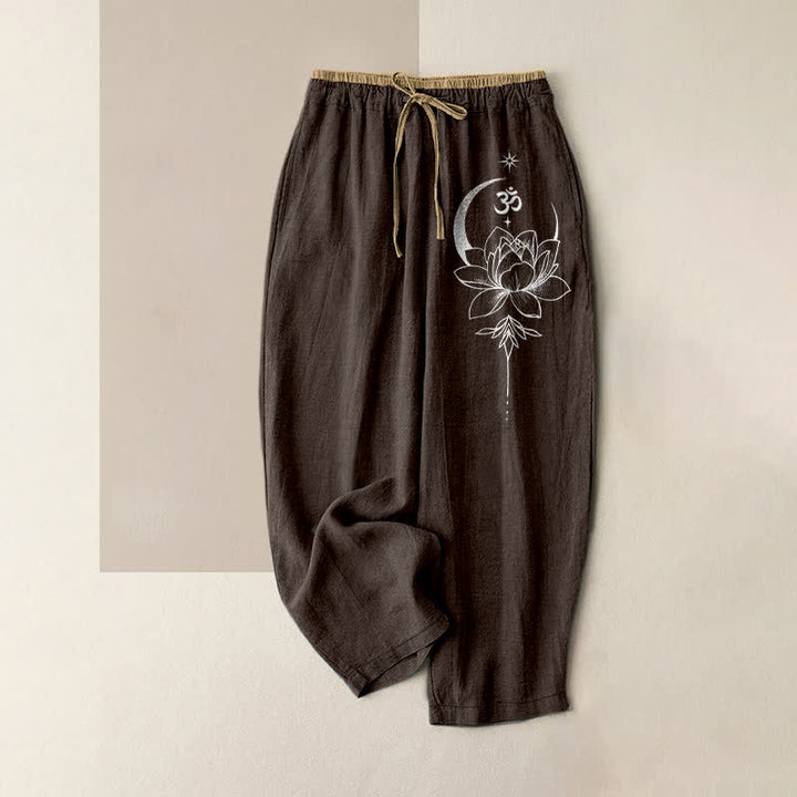 Buddha Stones Pantaloni da donna in puro cotone con elastico in vita e tasche, fantasia loto, luna e Om. - Marrone sella - US16, UK/AU20, EU48 (3XL) - image 4