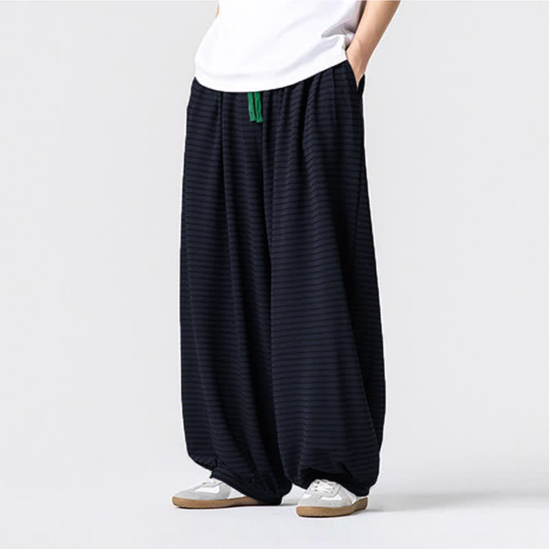 Buddha Stones Pantaloni da uomo a gamba dritta, minimalisti, con coulisse e righe, perfetti per l'autunno. - image 9