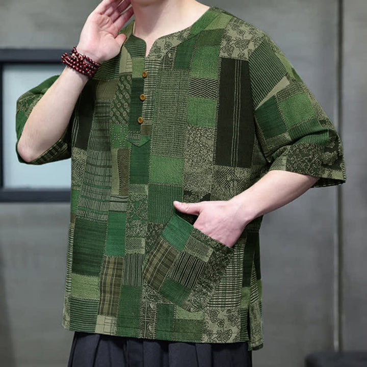 Buddha Stones Camicia da uomo estiva casual a maniche corte con motivo patchwork a quadri e taschino applicato, in stile boho. - image 4