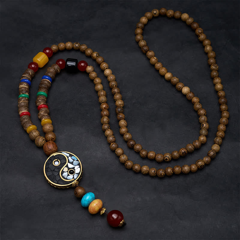 Buddha Stones Collana con perline in legno di wengé, simbolo Yin Yang, equilibrio e radicamento. - image 1
