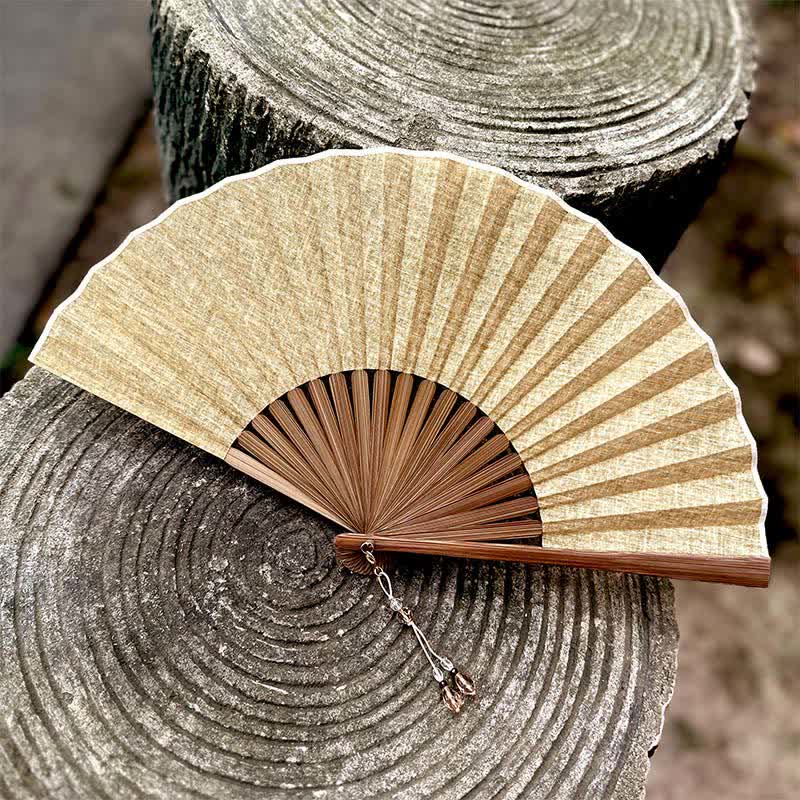 Buddha Stones Ventaglio pieghevole in cotone, lino e bambù, tinta unita, stile rustico ed elegante, 22 cm. - Beige - Dimensioni da chiuso: circa 22 cm / 8,7 pollici - image 6