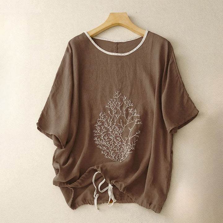 T-shirt da donna a maniche corte con scollo rotondo e coulisse, con ricamo di un albero e motivo Buddha Stones. - Marrone sella - manica corta - US14, UK/AU18, EU46 (2XL) - image 10