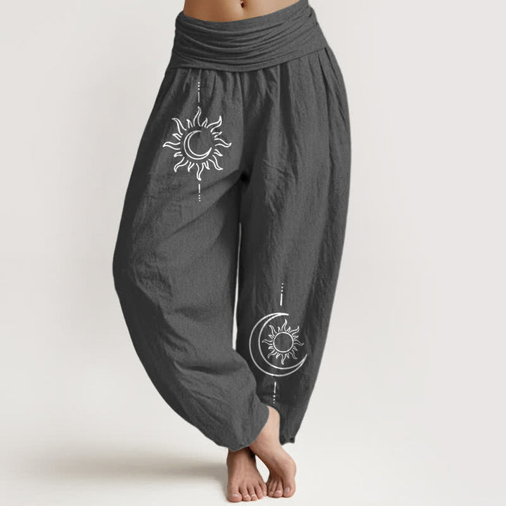Buddha Stones Pantaloni harem da donna in puro cotone con fantasia luna e sole, vita elasticizzata. - Grigio tenue - US16, UK/AU20, EU48 (3XL) - image 0