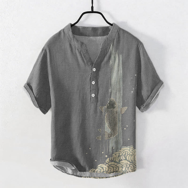 Buddha Stones Camicia da uomo a maniche corte con mezzo bottone e stampa di carpe koi in cotone, motivo a onde d'acqua. - Grigio - US/UK/AU50, EU60 (5XL) - image 5