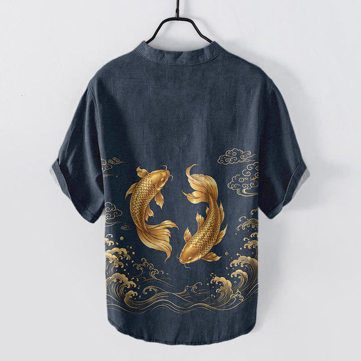 Buddha Stones Camicia da uomo a maniche corte con mezza abbottonatura, in cotone, con motivo di carpe koi dorate. - image 1
