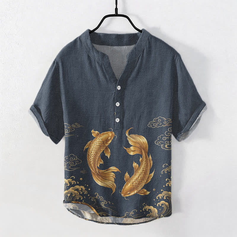 Buddha Stones Camicia da uomo a maniche corte con mezza abbottonatura, in cotone, con motivo di carpe koi dorate. - Blu notte - US/UK/AU50, EU60 (5XL) - image 0