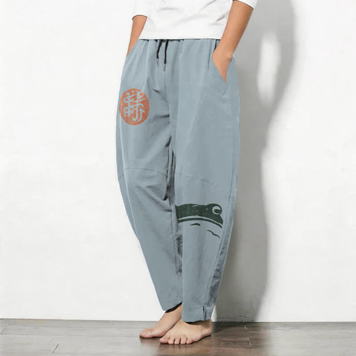 Buddha Stones Pantaloni da uomo affusolati con coulisse e tasche, in puro cotone, con stampa rana e motivo a foca. - image 8
