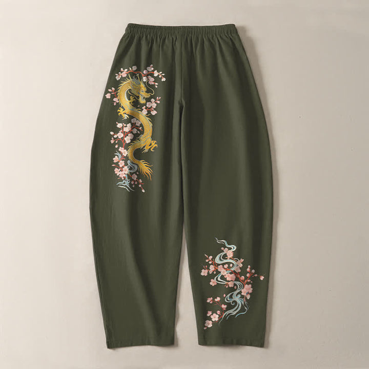Buddha Stones Pantaloni da uomo affusolati in puro cotone con coulisse e tasche, fantasia "Dragon Blossom" dorata. - image 14