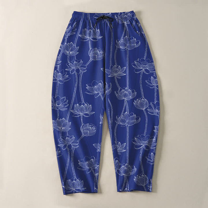 Buddha Stones Pantaloni da uomo affusolati con coulisse e tasche, in puro cotone bianco con motivo a loto stilizzato. - image 2