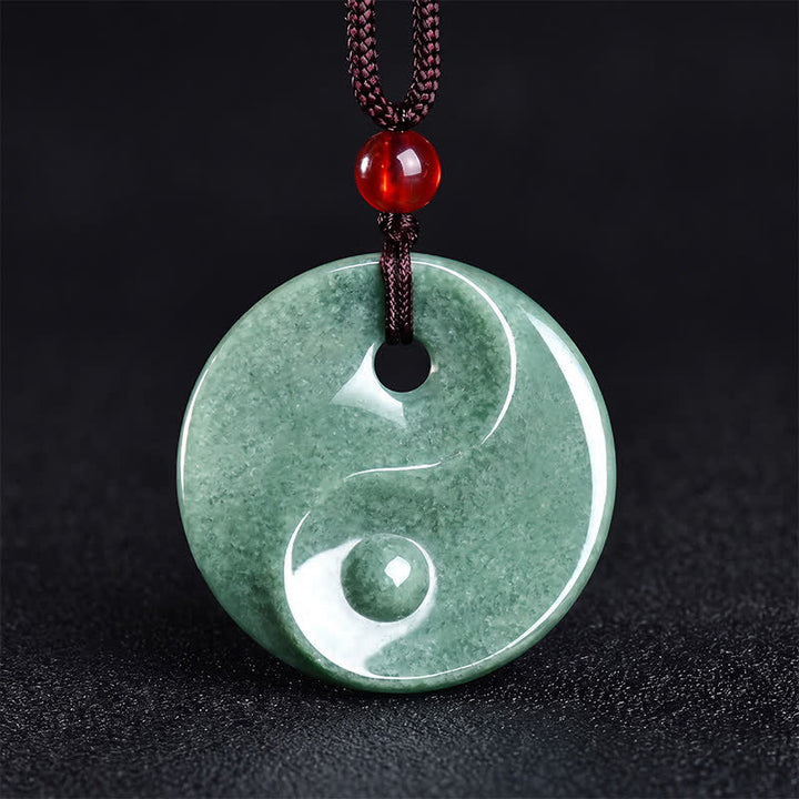 Buddha Stones Collana con cordino intrecciato in giada verde con simbolo Yin Yang e equilibrio - Giada Yin Yang - image 0