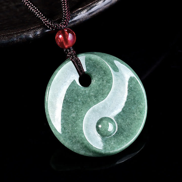 Buddha Stones Collana con cordino intrecciato in giada verde con simbolo Yin Yang e equilibrio - image 1