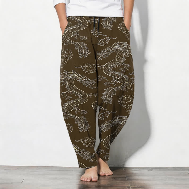 Buddha Stones Pantaloni da uomo affusolati in puro cotone con motivo drago orientale e nuvole, con coulisse e tasche. - Marrone sella - US/UK/AU50, EU60 (5XL) - image 11