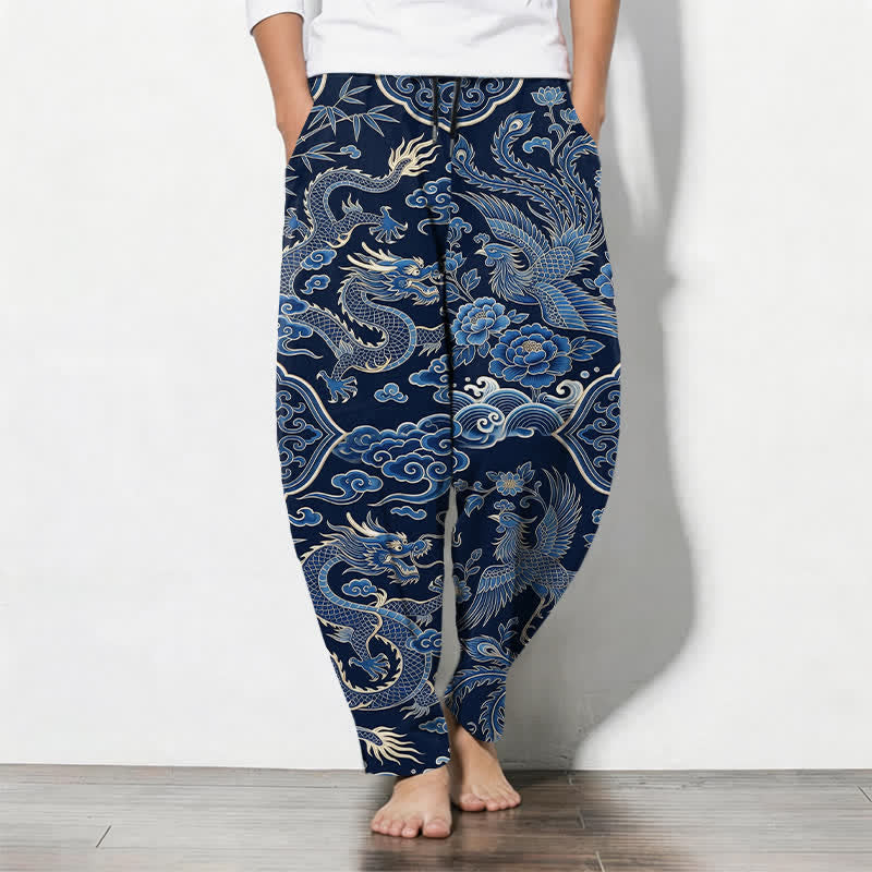 Buddha Stones Pantaloni da uomo affusolati con coulisse e tasche, in puro cotone, con motivo drago azzurro e nuvole. - Marina - US/UK/AU50, EU60 (5XL) - image 0