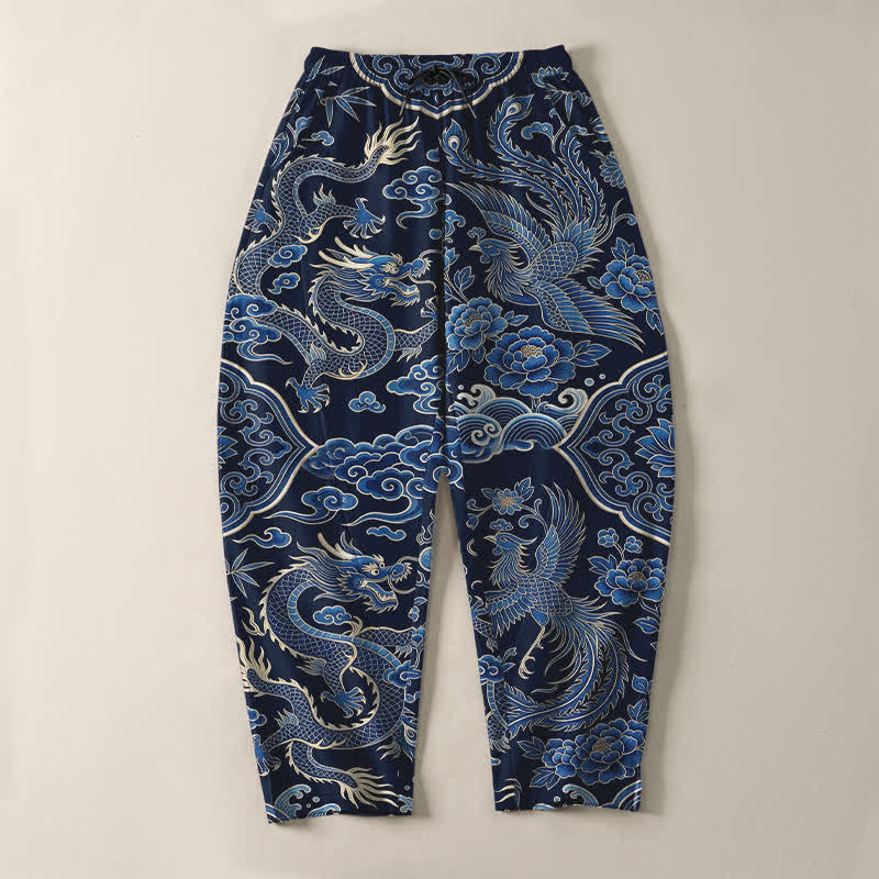 Buddha Stones Pantaloni da uomo affusolati con coulisse e tasche, in puro cotone, con motivo drago azzurro e nuvole. - image 2