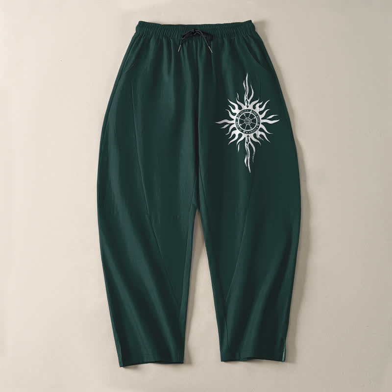 Buddha Stones Pantaloni da uomo affusolati in puro cotone con motivo tribale a sole e coulisse, con tasche. - image 13