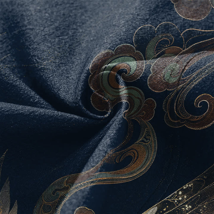 Buddha Stones Kimono da uomo in cotone con apertura frontale e motivo a gru dorate e nuvole. - image 5