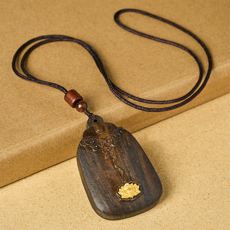 Buddha Stones Collana con ciondolo Sappanwood Auspicious Clouds Loto intagliato Nuovi Inizi - image 1