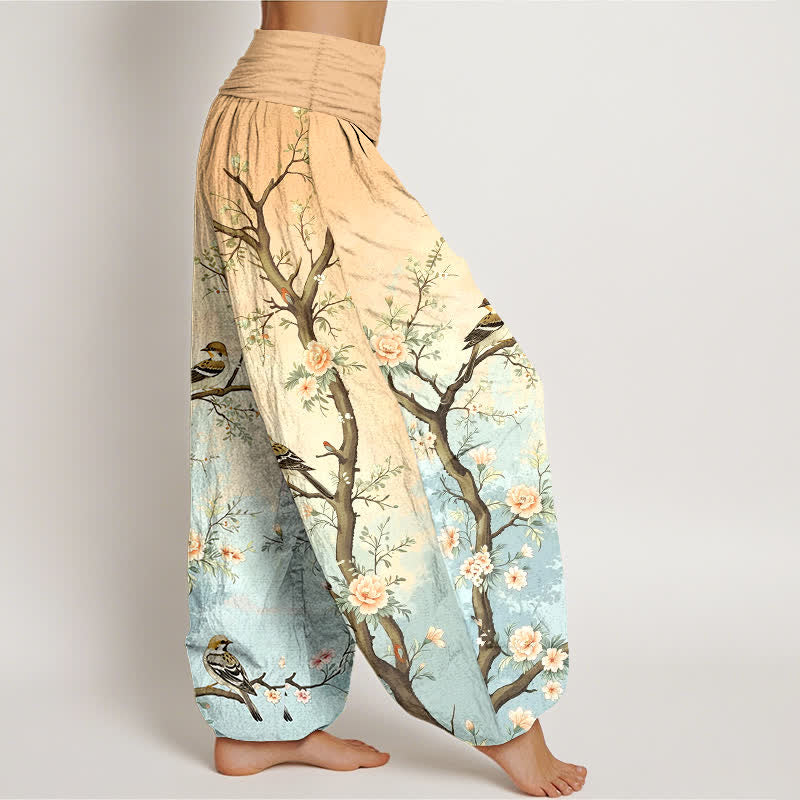 Buddha Stones Pantaloni harem da donna in cotone con motivo floreale orientale, uccelli e rami, con elastico in vita. - image 6