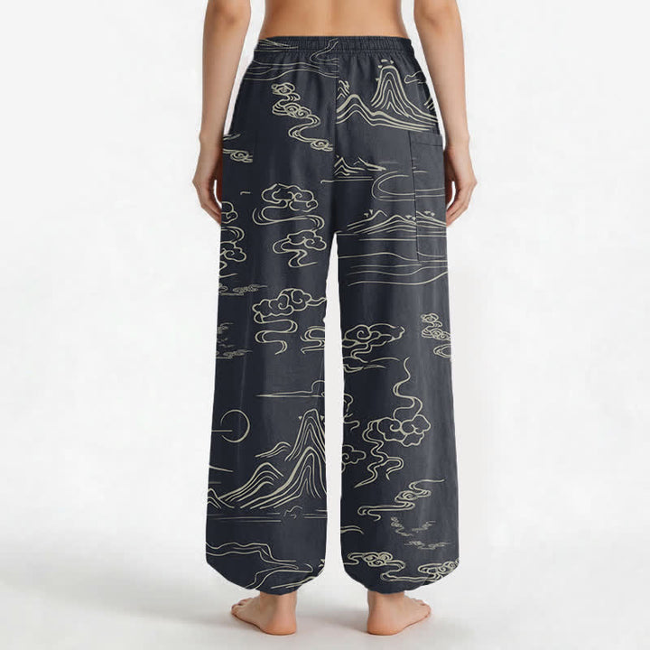 Buddha Stones Pantaloni harem da donna in cotone con motivo montagne e nuvole orientali, vita elasticizzata e tasche laterali. - image 2