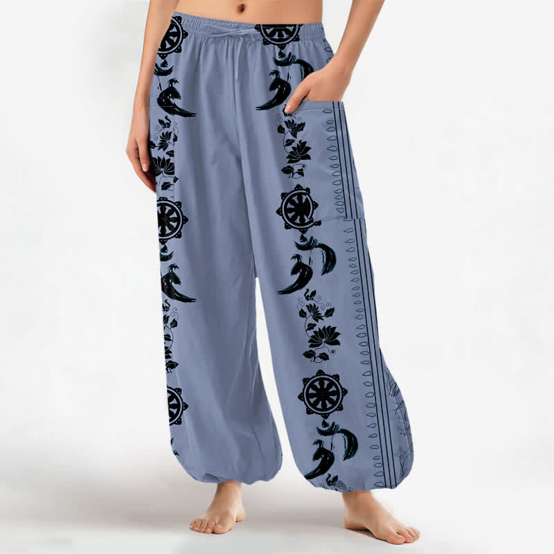 Buddha Stones Pantaloni harem da donna in cotone stile bohémien con motivo a righe Dharma Wheel Lotus OM e vita elasticizzata, con tasche laterali. - Blu acciaio chiaro - US16, UK/AU20, EU48 (3XL) - image 0