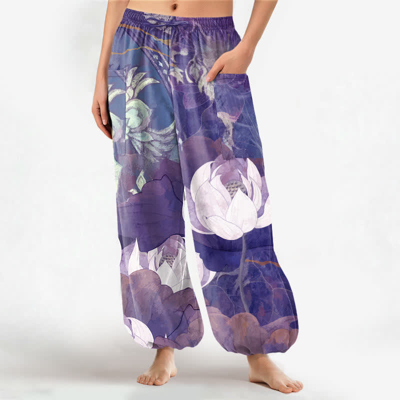Buddha Stones Pantaloni harem da donna in cotone bianco con motivo a foglie di loto, elastico in vita e tasche laterali. - Viola medio - US16, UK/AU20, EU48 (3XL) - image 10