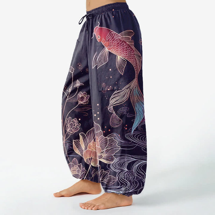 Buddha Stones Pantaloni harem da donna in cotone con elastico in vita e motivo di carpe koi e fiori di loto, con tasche laterali. - image 8